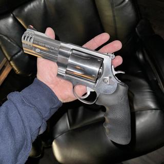 Smith & Wesson Model 500 S&W 4in Stainless Revolver - 5 Rounds