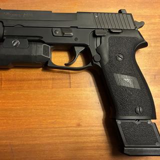 Sig Sauer P220 45 Auto (ACP) 4.4in Black Nitron Pistol - 8+1