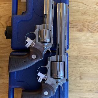 Colt Anaconda 44 Magnum 8in Stainless Revolver - 6 Rounds