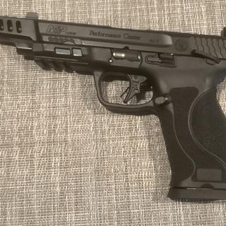 Smith & Wesson Performance Center M&P 10mm M2.0 10mm Auto 5.6in Stainless Steel w/ Armornite Pistol - 15+1 Rounds