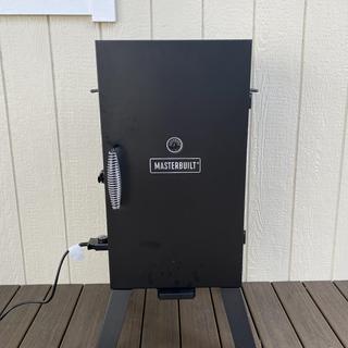 Masterbuilt 30in Analog Electric Smoker Sportsman's Warehouse