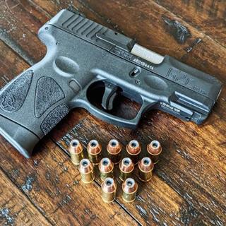 Taurus G2C 40 S&W 3.2in Black Pistol - 10+1 Rounds