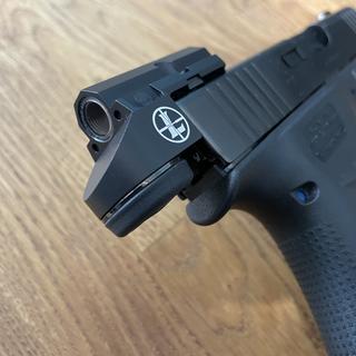 Leupold DeltaPoint Micro 1x Red Dot - 3 MOA Dot - Glock