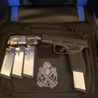 Springfield Armory Hellcat Pro 9mm Luger 3.7in Black Melonite Pistol - 17+1 Rounds