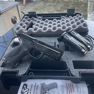 Smith & Wesson M&P 9 M.20 Carry And Range Kit 9mm Luger 4.25in Stainless Pistol - 10+1 Rounds