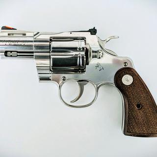 COLT PYTHON 357MAGマグナム2.5inch スチールフィニッシュ COLT PYTHON 357MAGマグナム2.5inch スチールフィニッシュ
