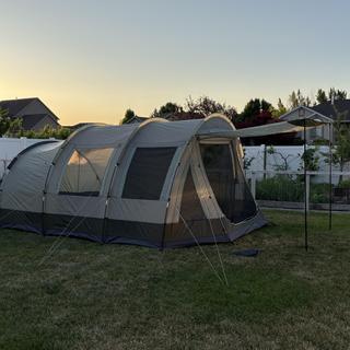 Sportsman's Warehouse 10 Person Tunnel Tent - Green