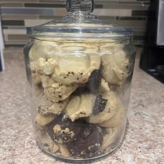 Mary Macleod's Shortbread 2-Quart Cookie Jar - TSC.ca