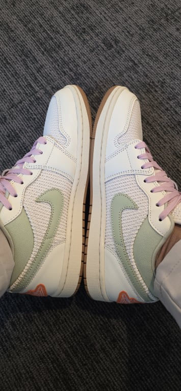 Tênis Air Jordan 1 Low SE Feminino Feminino - Nike