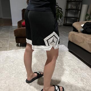 Submitted by Women’s Nike tights