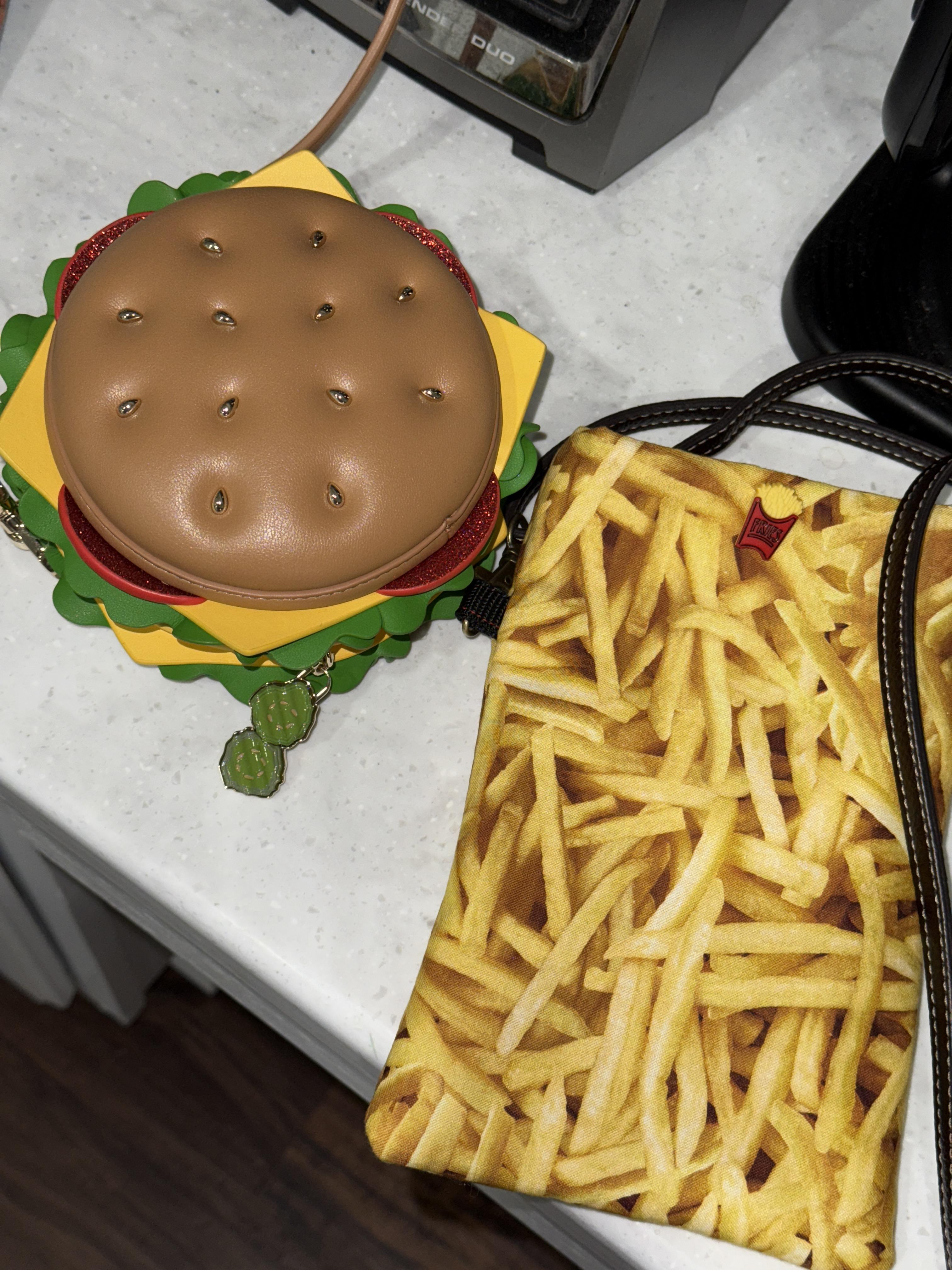 日本未入荷 Kate Spade 3D Hamburger Crossbody KK989 3 D Hamburger Crossbody | Kate Spade New York