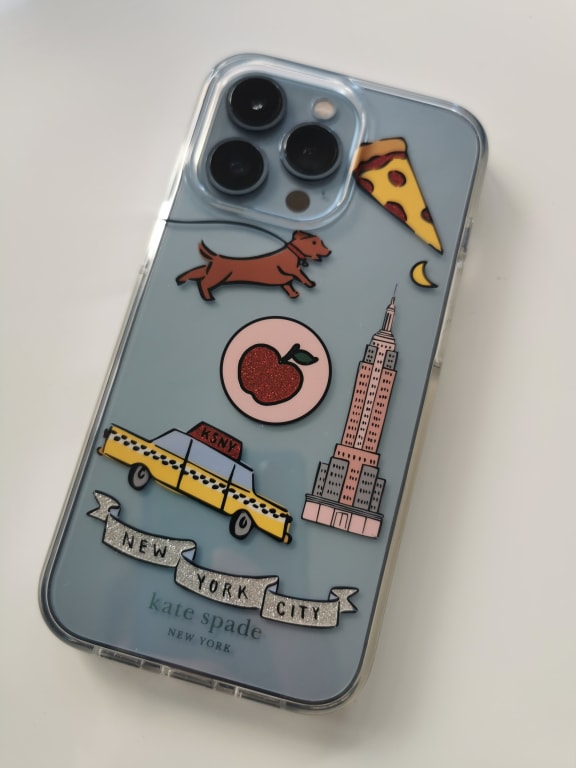 kate spade iPhone 13 Pro リキッドケース City Skyline I Phone 13 Pro Case | Kate Spade New York