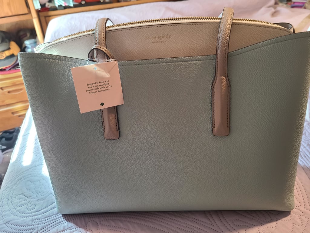 クラシック【Kate Spade】ラージ マルゴー レザー トート バッグ