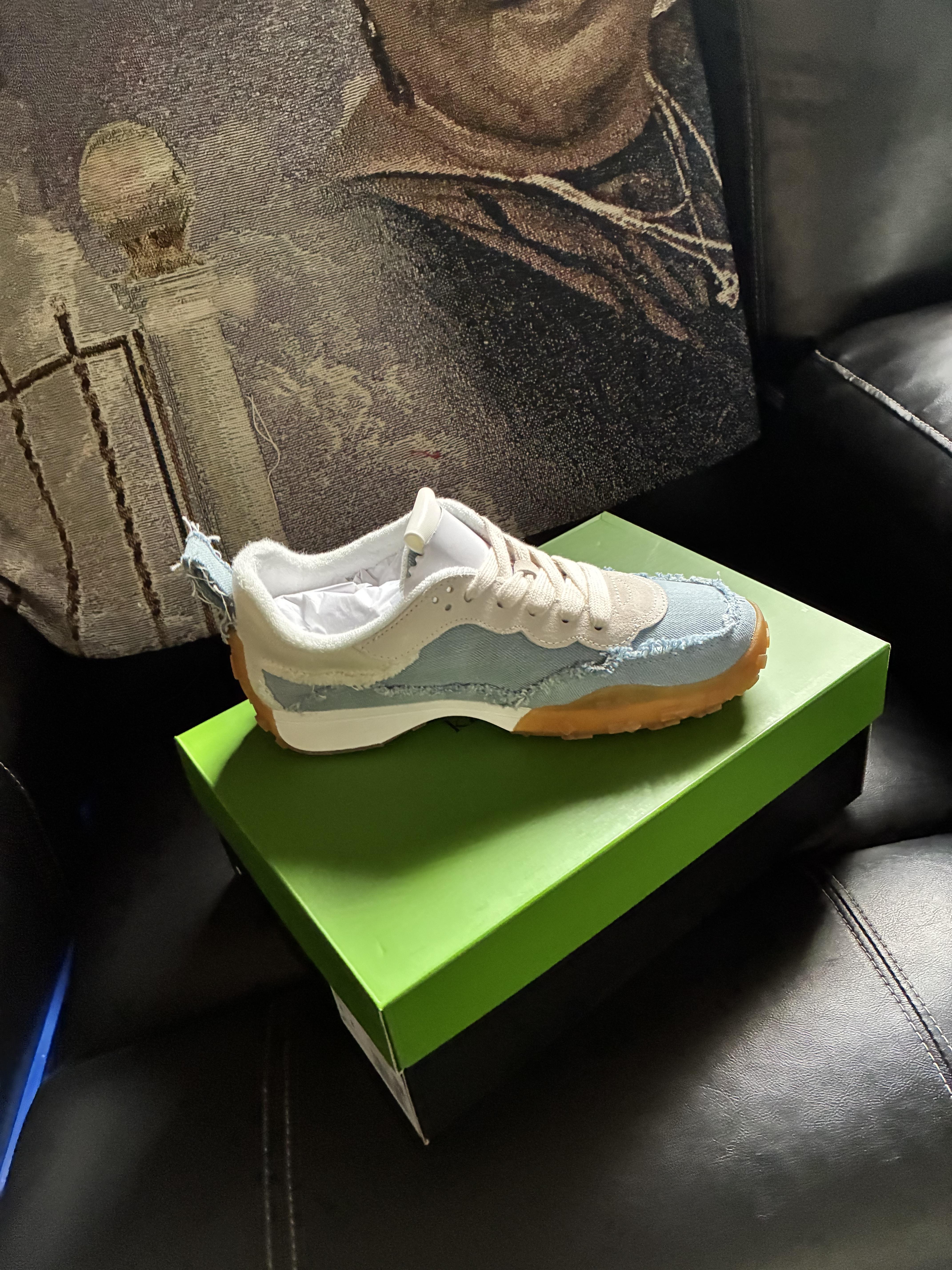 K As In Kate Smooth Leather Runner Kate Spade New York