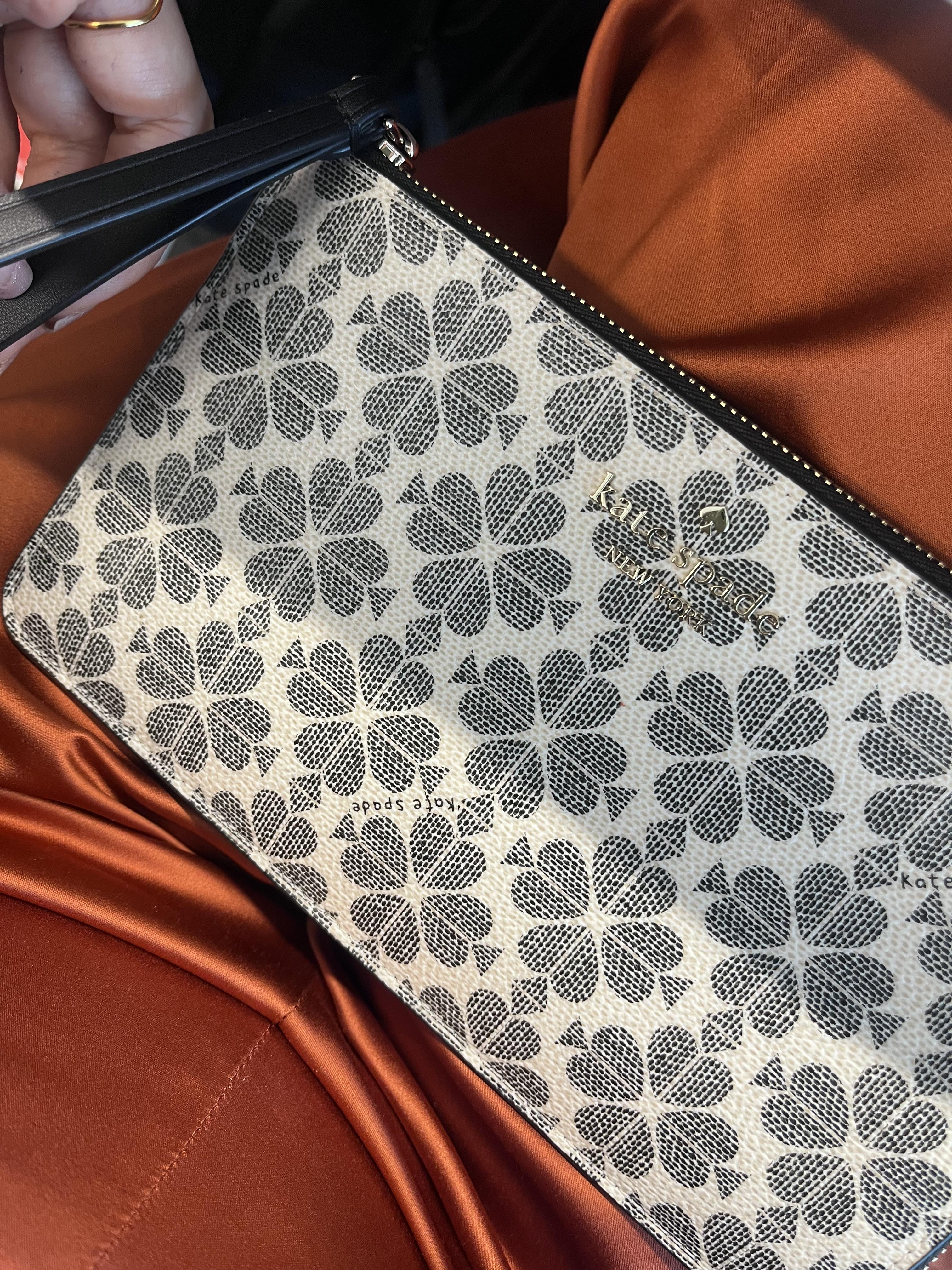 Lucy Spade Flower Medium L Zip Wristlet | Kate Spade New York