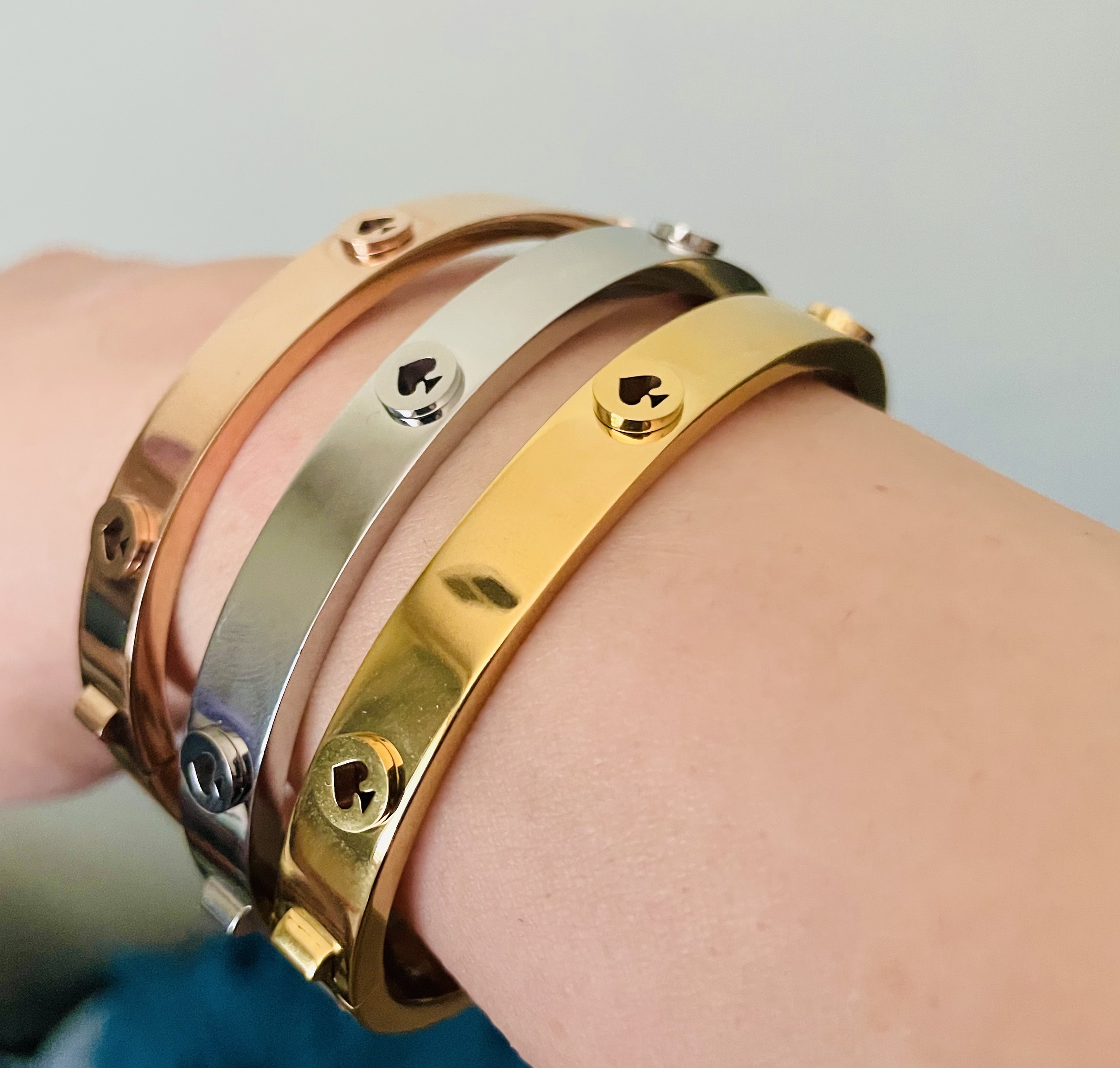 Spot The Spade Studded Hinged Bangle | Kate Spade New York