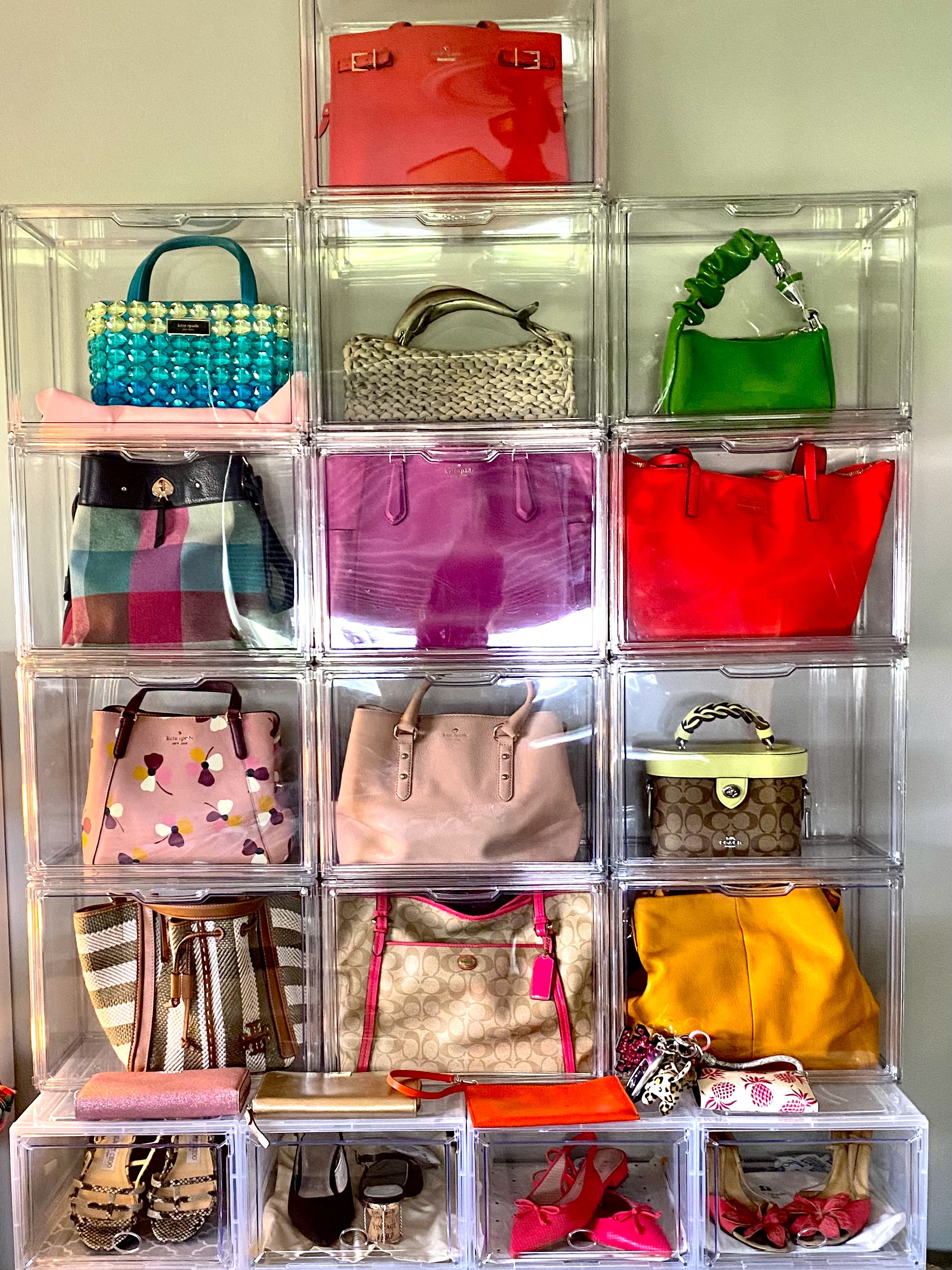 激安 Kate Spade スクイーズ ミニ バッグ KL430 パテントレザー スクイーズ ミニ バッグ | ハンドバッグ | ケイト・スペード