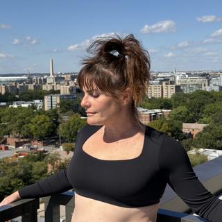 Übermittelt von Black LS Sports Bra