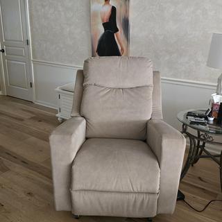 らいむ Emmons Power Rocking Recliner w/ Headrest | La-Z-Boy