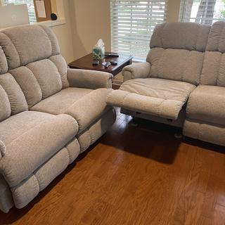 Pinnacle Wall Reclining Loveseat | La-Z-Boy