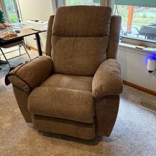 lala① Joel Power Rocking Recliner w/ Headrest | La-Z-Boy