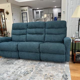 ラドンソフビ La-Z-Boy® Draper Oak Leather Sofa | Kullberg's BrandSource