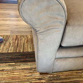 Natalie Loveseat | La-Z-Boy