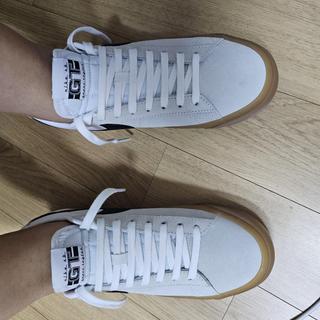지영865245798이(가) 제출함
