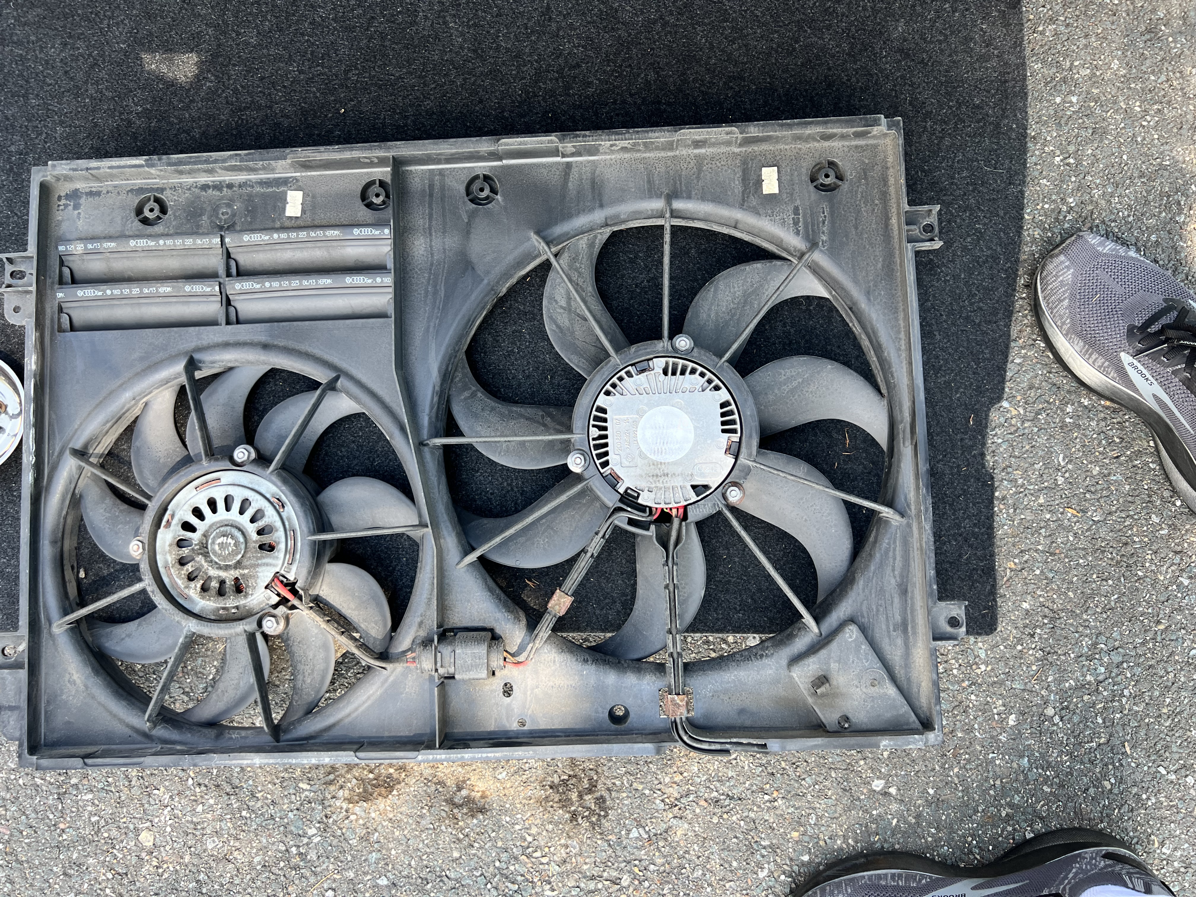 VW Beetle Golf Jetta Passat Rabbit Dual Radiator & Condenser Fan ...