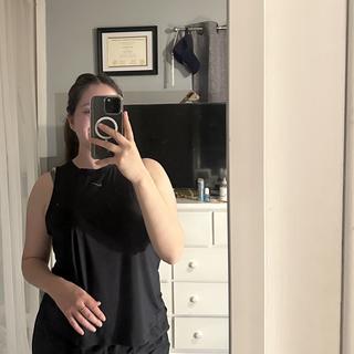Envoyé par Nike Drifit Tank