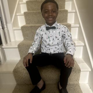 Abre el Visualizador de multimedia para la foto enviada por Shanel H.