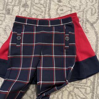 Ouvre la visionneuse de médias pour les photos soumises par Erin K