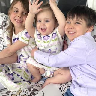 Ouvre la visionneuse de médias pour les photos soumises par Lisa O