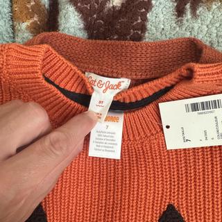 Opens Media Viewer to photo submitted by Jacquelyn J