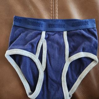 Ouvre la visionneuse de médias pour les photos soumises par GFmom