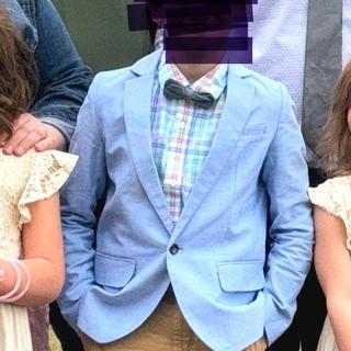 Ouvre la visionneuse de médias pour les photos soumises par Connie R