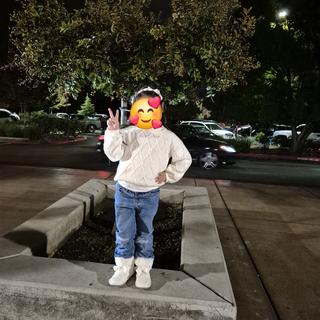 Ouvre la visionneuse de médias pour les photos soumises par Karliux