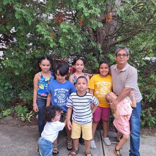 Ouvre la visionneuse de médias pour les photos soumises par Cristina A