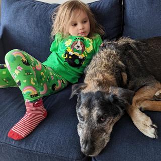 Abre el Visualizador de multimedia para la foto enviada por CubsMom.