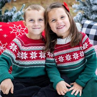 Ouvre la visionneuse de médias pour les photos soumises par Sarah