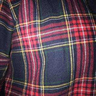 Abre el Visualizador de multimedia para la foto enviada por Nelli.