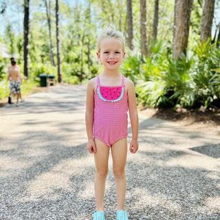 Opens Media Viewer to photo submitted by MamaC