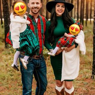 Opens Media Viewer to photo submitted by Pollypocket