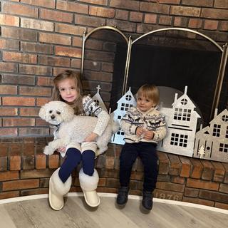 Opens Media Viewer to photo submitted by Julianna M