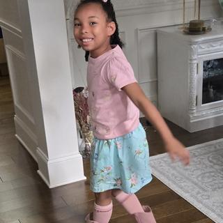 Opens Media Viewer to photo submitted by Lydia R