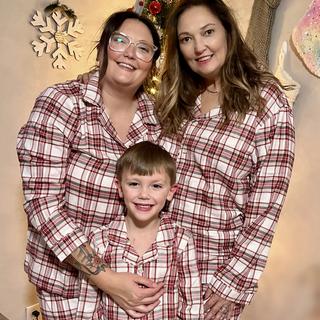 Opens Media Viewer to photo submitted by Kimberly H