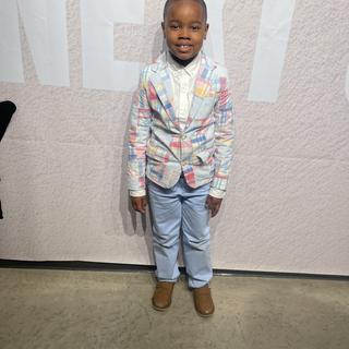 Abre el Visualizador de multimedia para la foto enviada por FELICIA W.