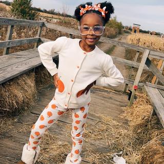 Ouvre la visionneuse de médias pour les photos soumises par Mary G