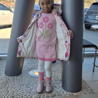 Abre el Visualizador de multimedia para la foto enviada por Lydia R.