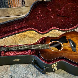 224ce-K DLX 、左利き用 ハワイアン・コア ・アコースティック